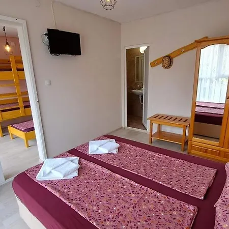 Guest house Zelenika 2*