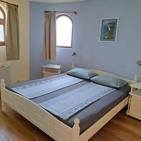 Guest house Zelenika Sinemoretz