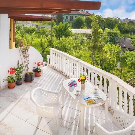 Zelenika Guest house