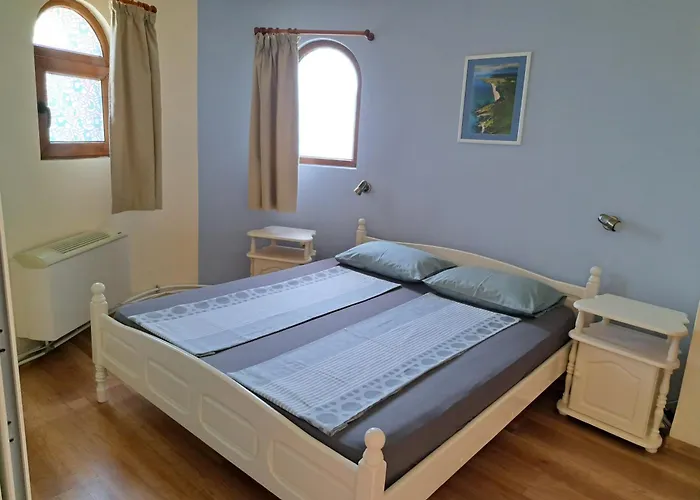 Guest house Zelenika Sinemoretz