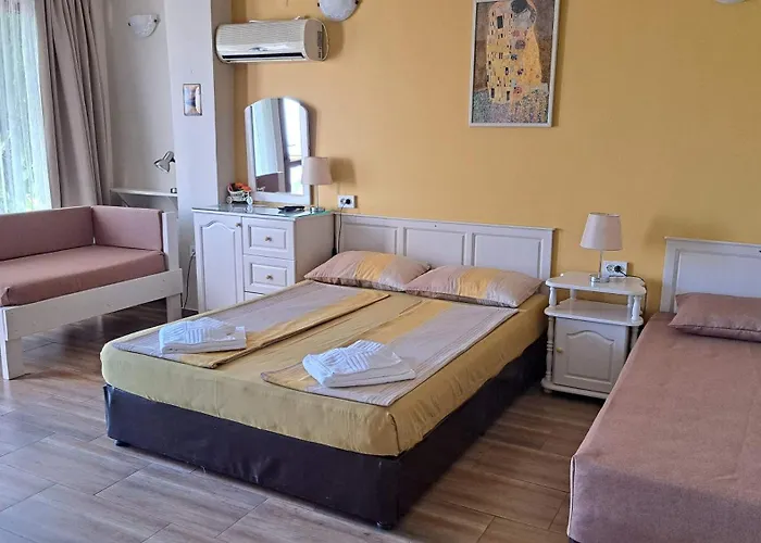 Guest house Zelenika 2*